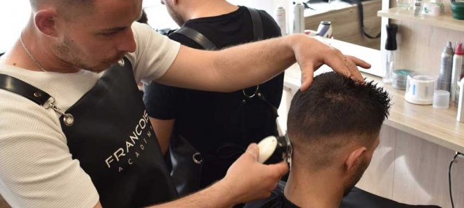 ترفندهای جذب مشتری آرایشگاه مردانه