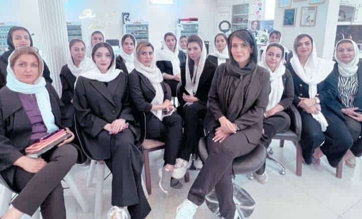 آموزشگاه آرایشگری زنانه چیچک