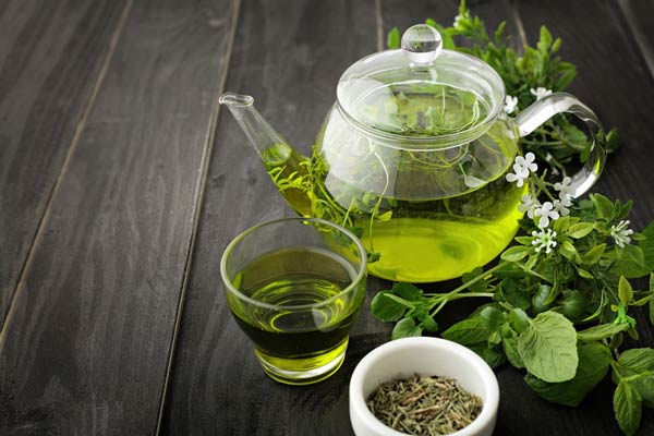 درمان ریزش با چای سبز