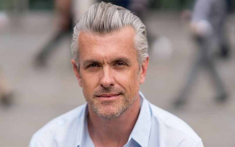 دلیل سفیدشدن زودهنگام مو